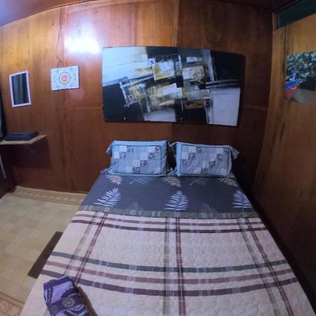 Tajau Laut Guesthouse Kudat Exterior foto